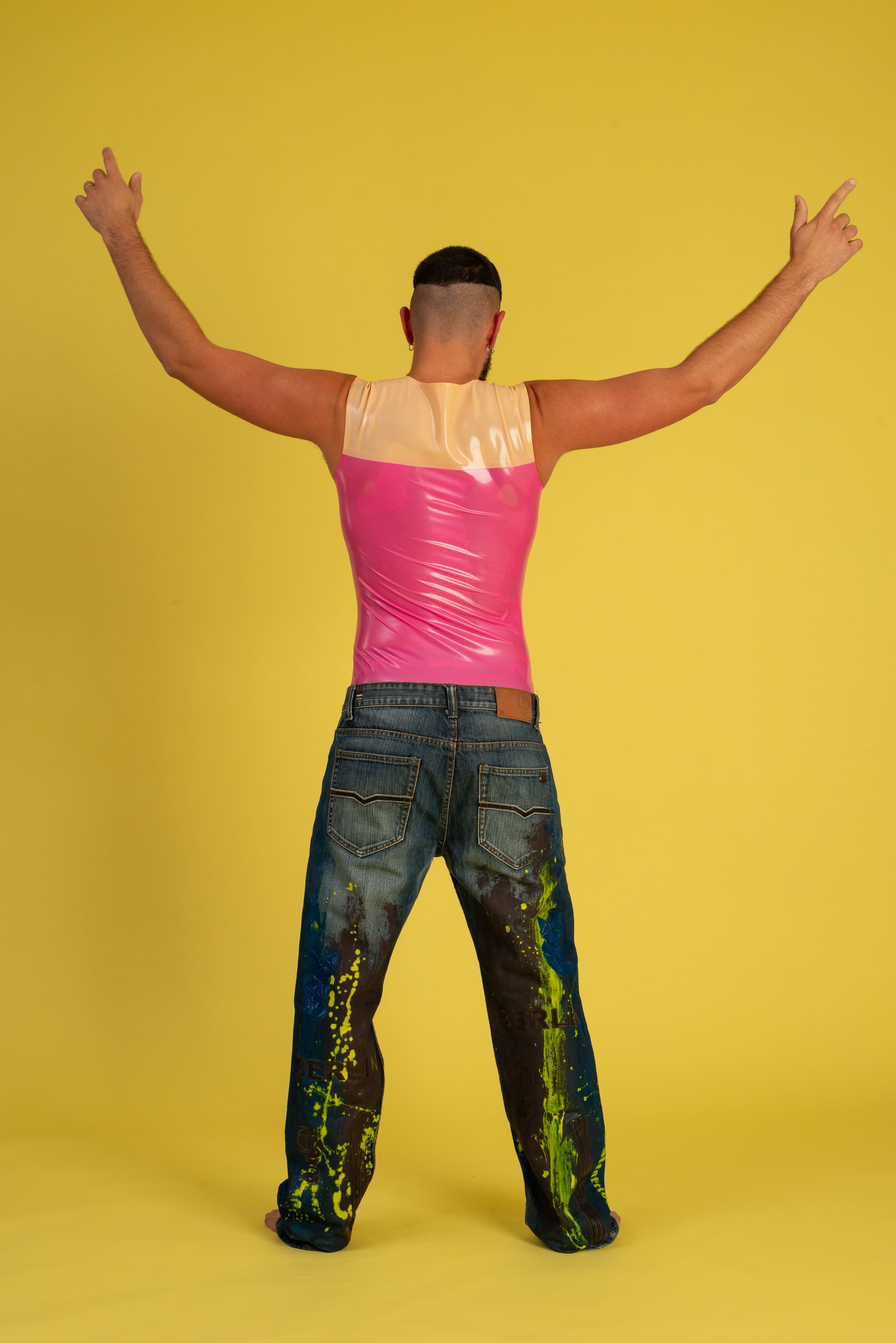 Sleeveless Shirt Nr.02